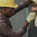 5 profissões que pagam bem e exigem apenas nível fundamental