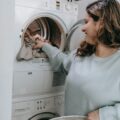 Mito ou verdade: sabão em pó pode estragar a máquina de lavar roupa?