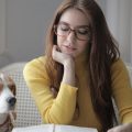 4 atitudes que parecem inofensivas, mas inteligentes sempre evitam