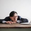 Ciência: 6 formas de romper com o ciclo da procrastinação
