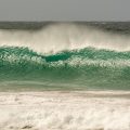Qual foi a maior onda já registrada no oceano? Descubra a resposta