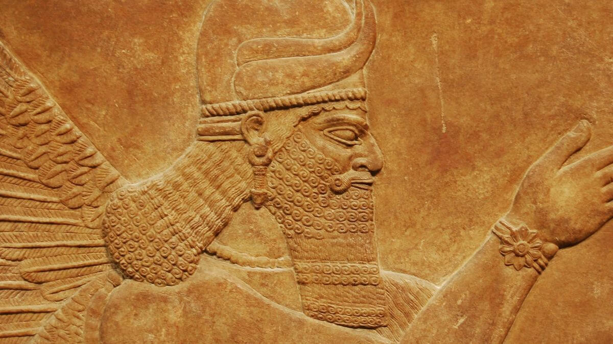 Primeiro idioma do mundo pode ter surgido em 3100 a.C. Primeiro idioma do mundo pode ter surgido em 3100 a.C.